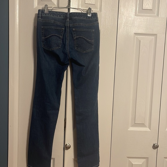 White House Black Market Stretch Low Rise Blanc Slim Leg Denim Jeans size 00 - Picture 7 of 8